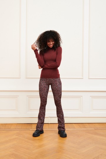 LOFTY MANNER TOP YAELA