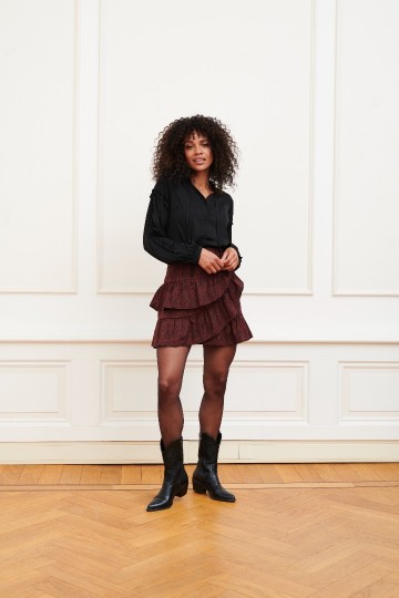 LOFTY MANNER ROKJE HANNA