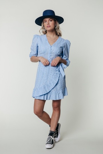 COLOURFUL REBEL BRODERIE TOP