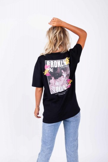 HASHTAG BIJ MARLEEN COLOURFUL REBEL BROKEN HEARTS CLUB TEE BLACK