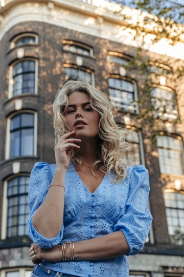 COLOURFUL REBEL BRODERIE TOP