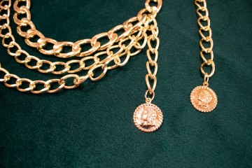 HASHTAG BIJ MARLEEN CHAIN BELT COINS GOLD NEW