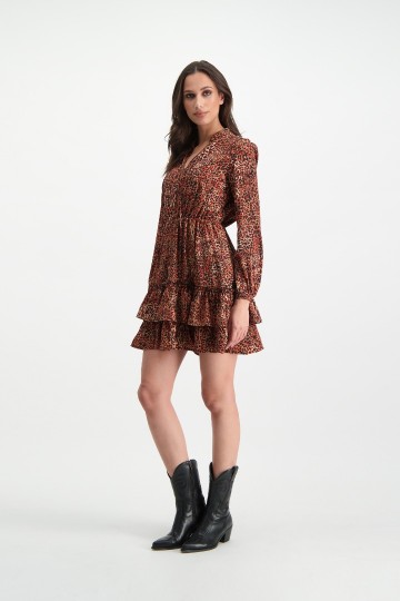 LOFTY MANNER JURK FAYAH