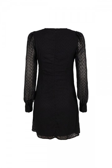 LOFTY MANNER JURK TJARA