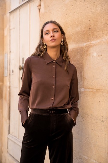 ATTENTIF BLOUSE SATINY COFFIE