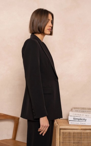 ATTENTIF LONG BLAZER BLACK