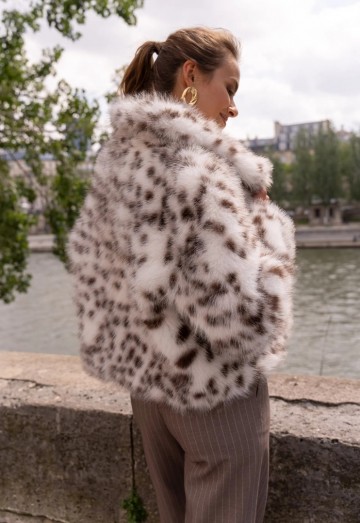 ATTENTIF FAUX FUR KORTE JAS
