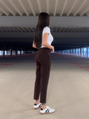 REDIAL MOM JEANS BROWN