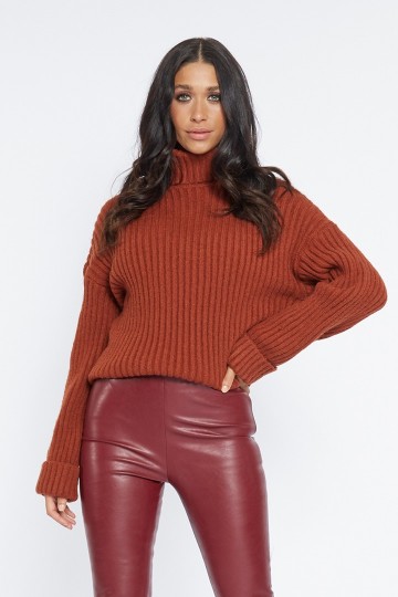 LOFTY MANNER TRUI INEZ