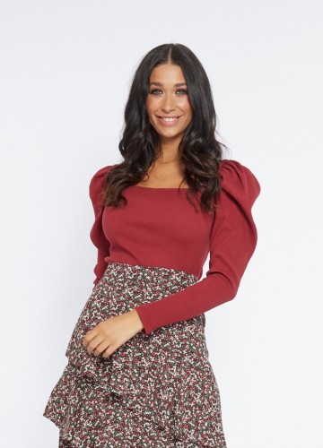 LOFTY MANNER TOP ABIGAIL RED