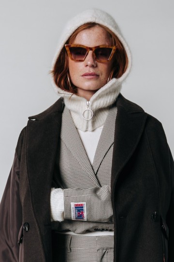 COLOURFUL REBEL BLAZER WINOAH