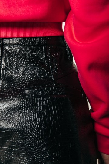 COLOURFUL REBEL SHORT LINDE BLACK