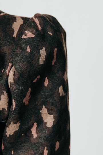 COLOURFUL REBEL TOP JOSS